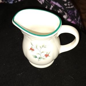 Pfaltzgraff Winter Berry creamer